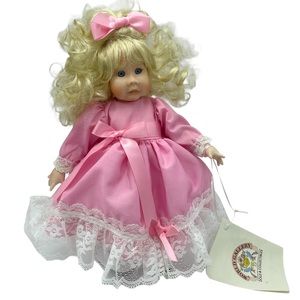 Holly Hunt Pink Dress Doll 165/2500 Classical Collectible Hand Limited Piece